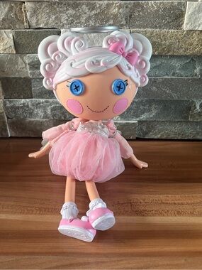 Cloud E Sky lalaloopsy doll retired